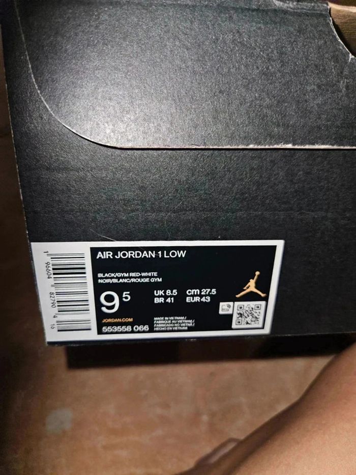 Nike Air Jordan 1 low red White black Taille 43 - photo numéro 11