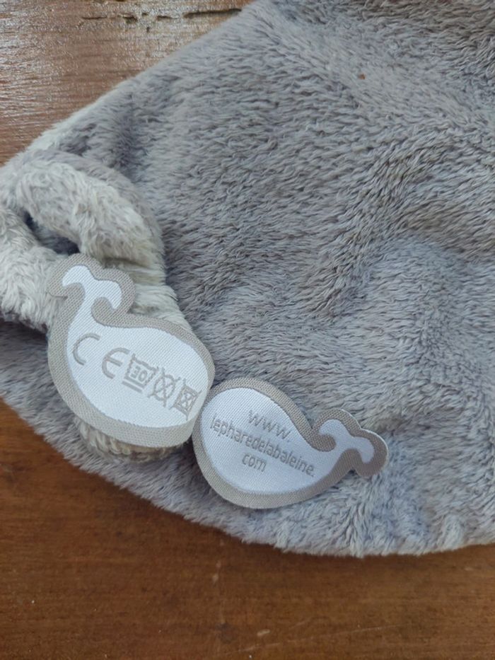 #16 - Doudou baleine Le phare de la baleine - photo numéro 4