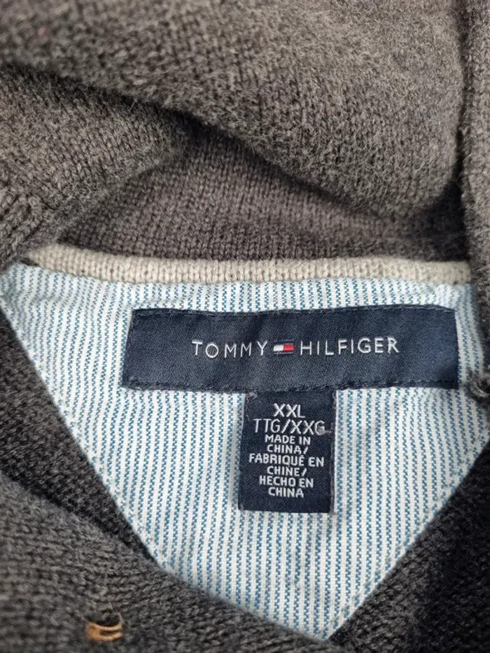 ● Pull Tommy Hilfiger gris foncé – Taille XXL Homme (mesures en photos) - photo numéro 7