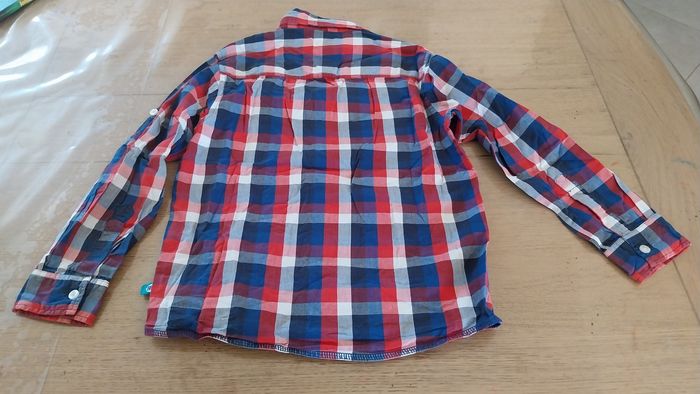 Chemise ml garçon 8ans en très bon état - photo numéro 2
