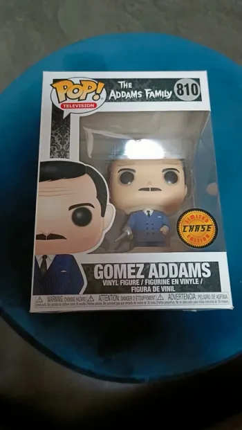 Funko pop Gomez Addams 810 chase