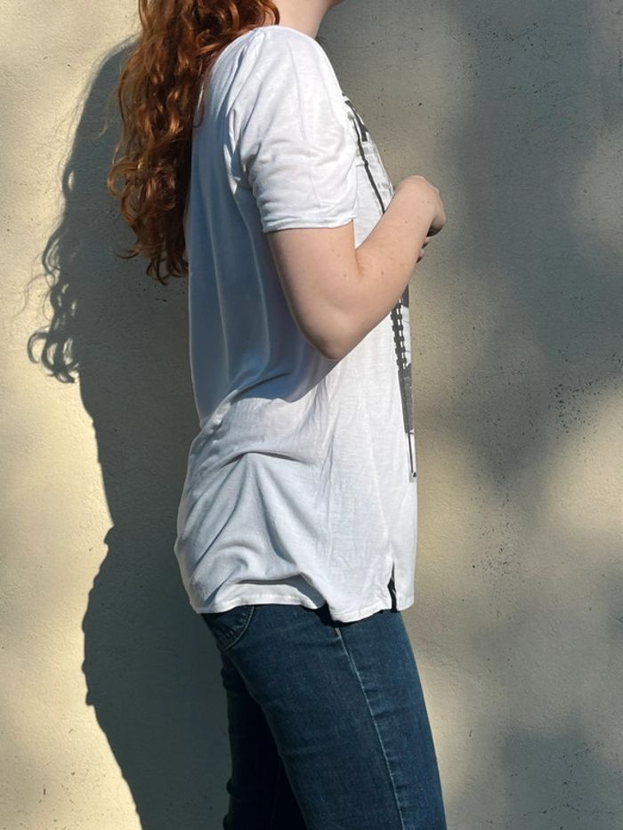 T-shirt long imprimé avec touches de strass - noir et blanc - photo numéro 3