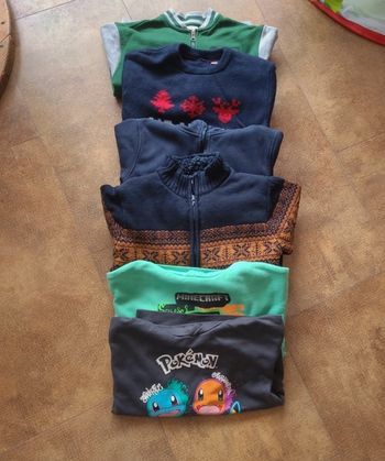 Lot de 6 pulls et sweat garcon 7/8ans