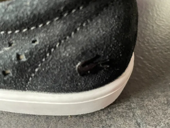 Basket Lacoste noir taille 40 en bon état - photo numéro 7