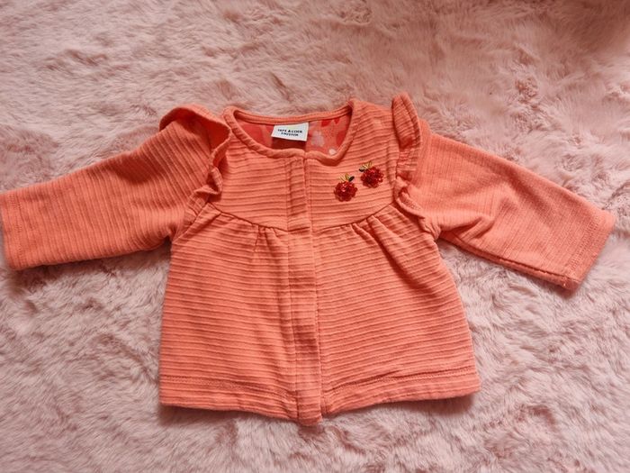 Magnifique veste - 3 mois - tape à l'œil