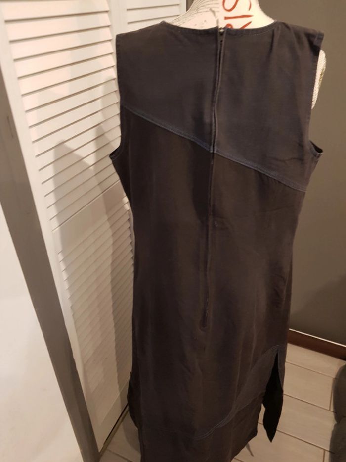 Robe manche courte taille 44 /46 - photo numéro 2