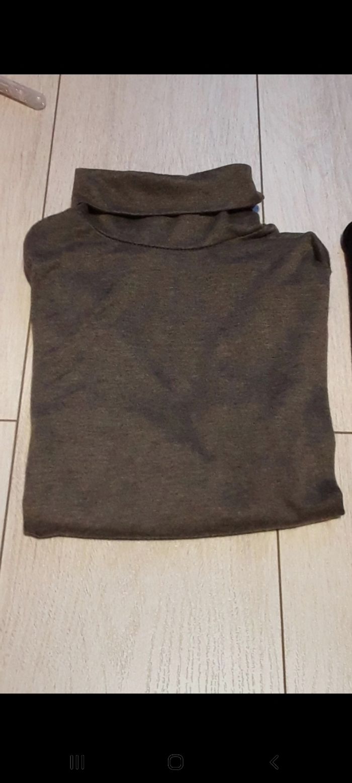 Tee-shirt col roulé - photo numéro 2