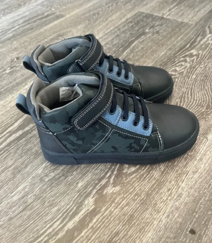 Chaussures neuves orchestra taille 32 - photo numéro 2
