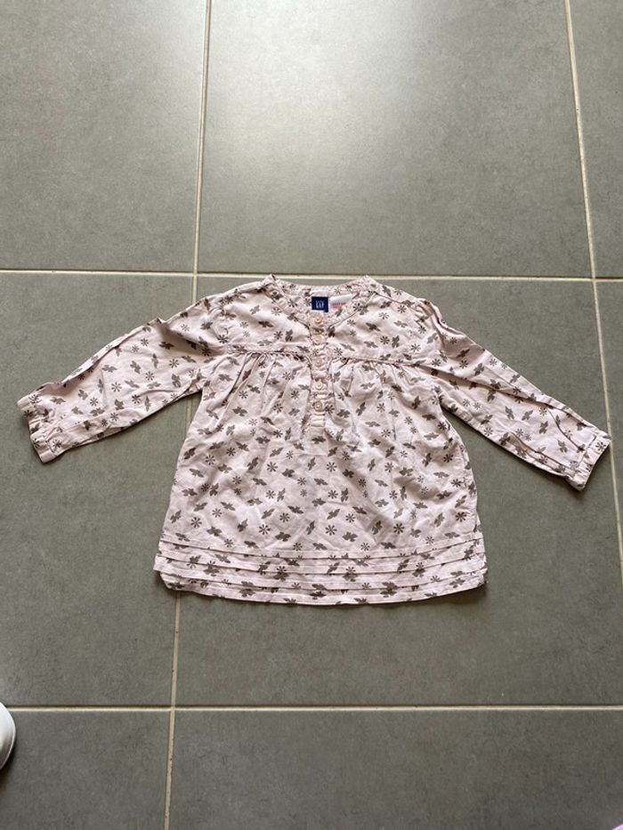 Tee-shirts GAP 12/18 mois