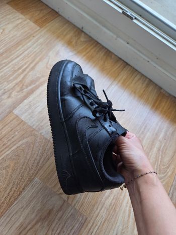 Basket nike Air force 1 noire 38