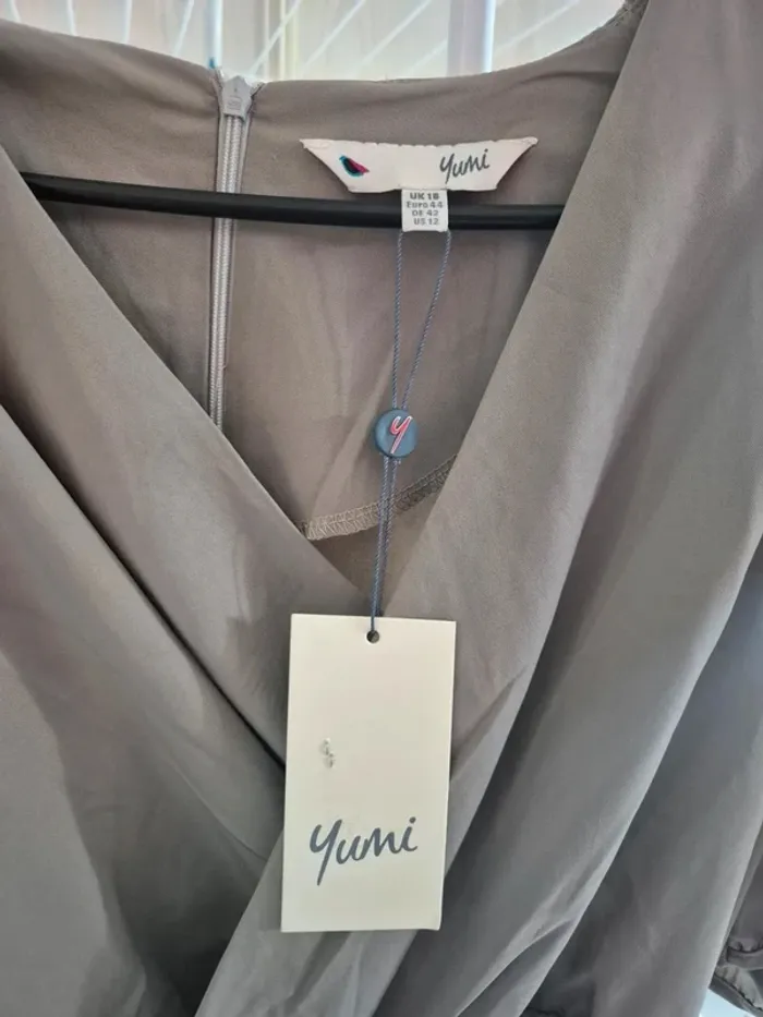 Robe Yumi - photo numéro 2