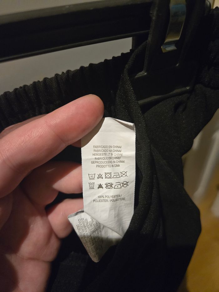 Pantalon noir à taille élastiquée T.44 Primark - photo numéro 9