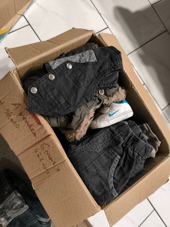 Vêtements bébé garçon ou 2€ pièce