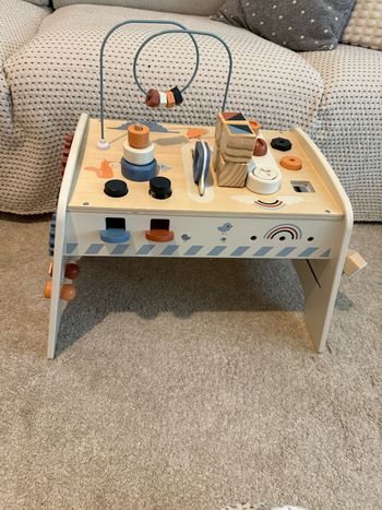 Table de bricoleur jouet bébé Verbaudet
