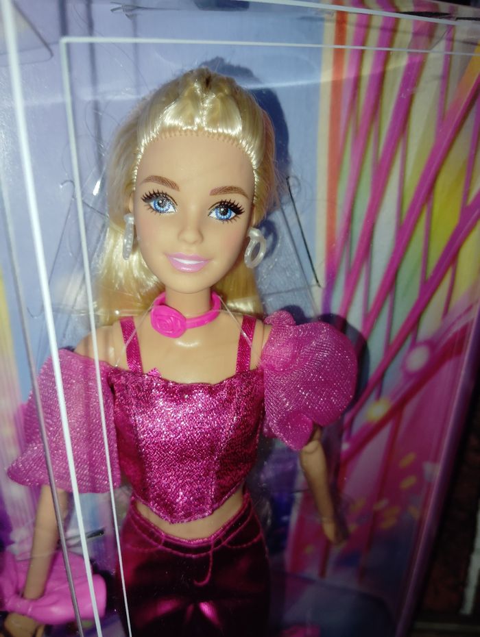 Poupée Barbie deluxe style - photo numéro 3