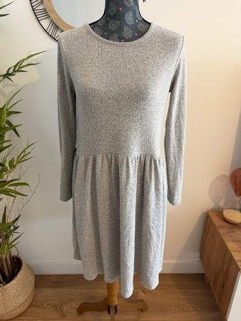 Robe Zara grise taille 36