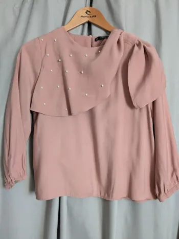 Blouse zara avec perles
