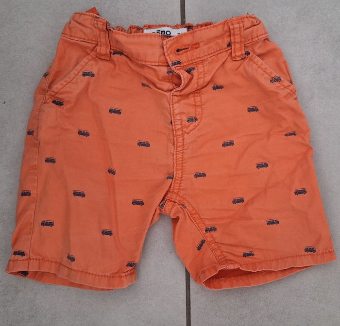 Short orange