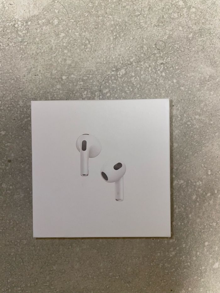 Airpods 3eme Generation - photo numéro 3