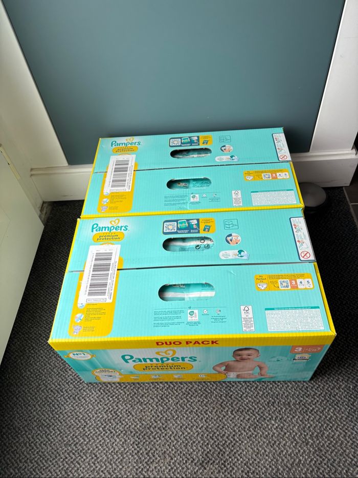 Un lot de deux packs de couches Pampers premium protection Taille 3 6/10 kg - photo numéro 3