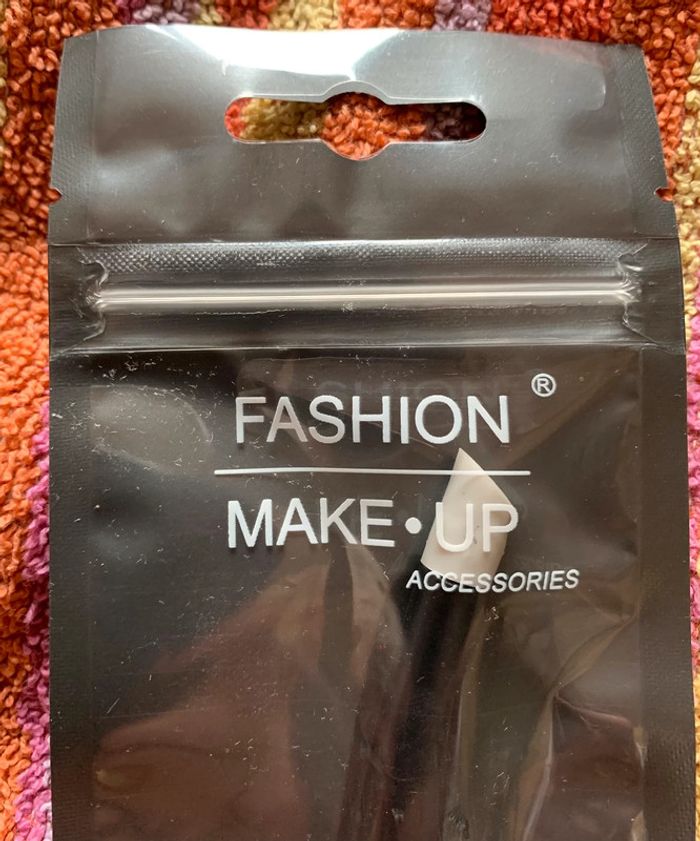 Repousse cuticules de Fashion Make Up Neuf sous blister