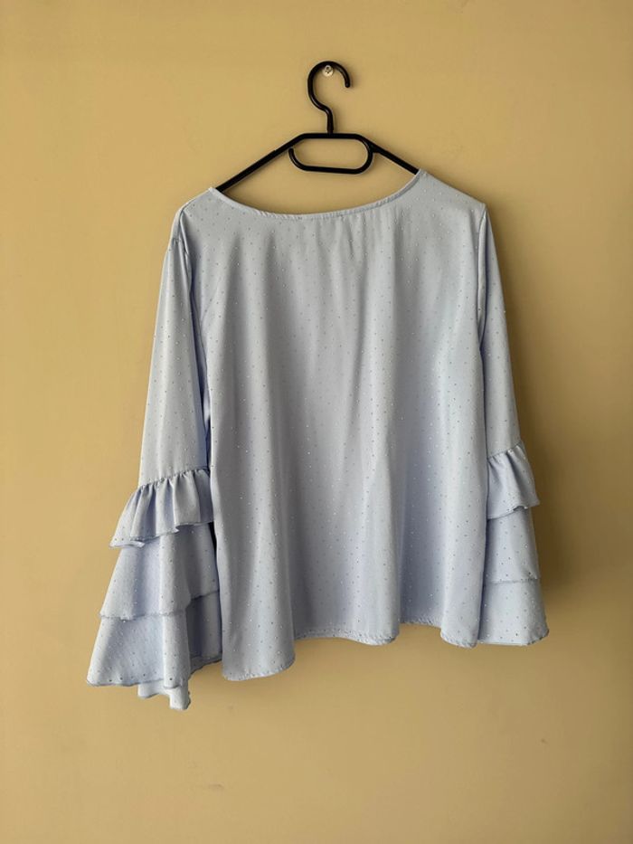👕🌞Haut à strass bleu ciel clair été  - neuf avec étiquette- melitea - taille unique - photo numéro 6