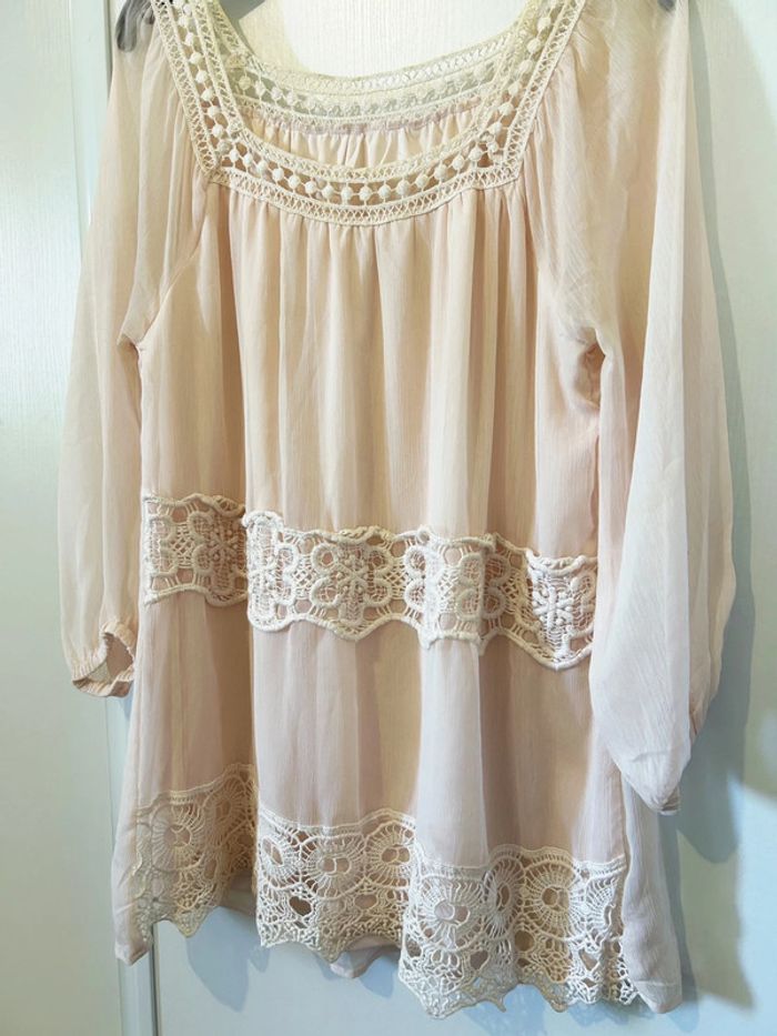 Blouse en dentelle brodée Mango - photo numéro 2