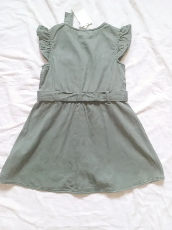 Robe Taille 4 ans Okaidi neuve - photo numéro 6