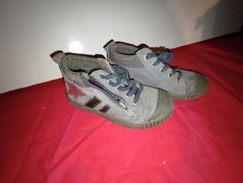 Chaussures taille 25