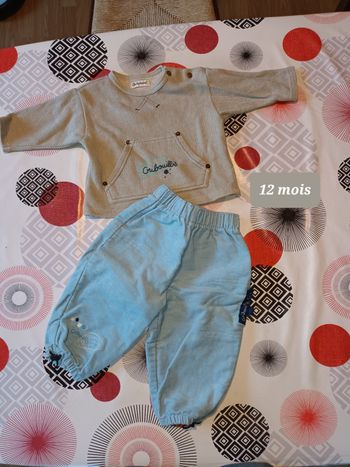 Tenue ensemble 👦 taille 12 mois