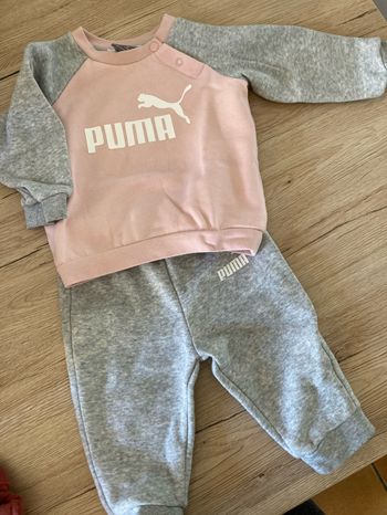 Survêtement Puma taille 3-6 mois