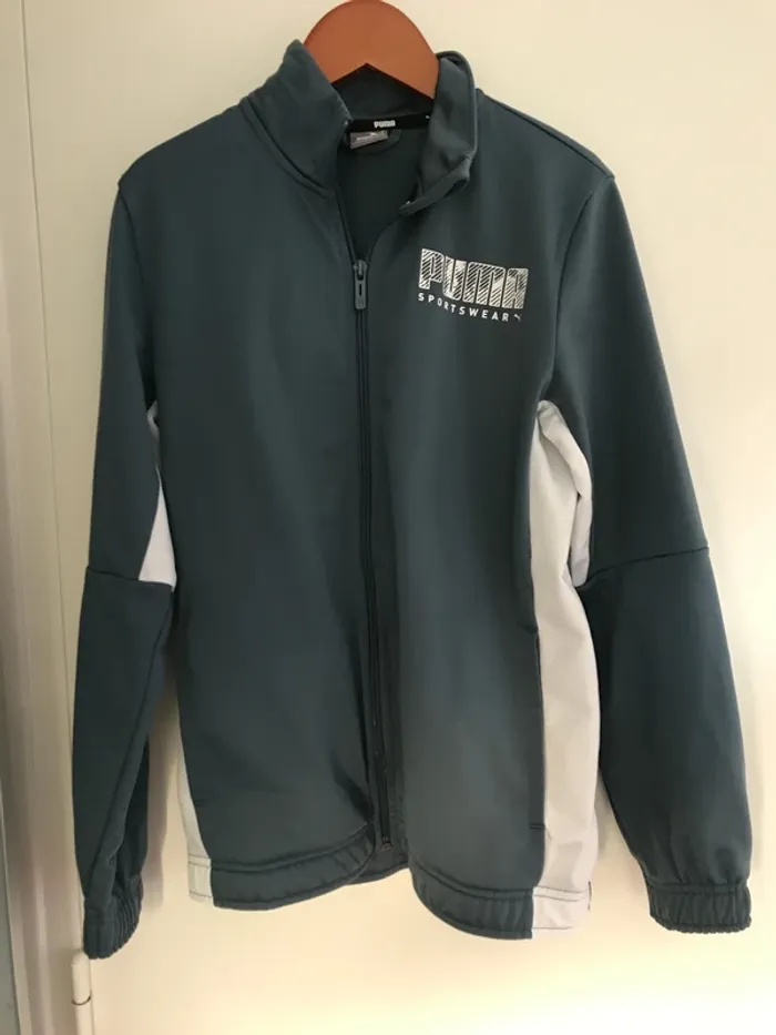 gilet zippé sans capuche puma taille 11-12 ans bleu gris avec poches