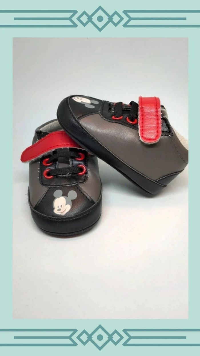 🍄 Chaussures bébé taille 15-16 Mickey - photo numéro 2