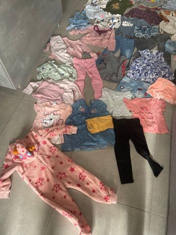 Lot 53 vêtements 36mois / 3 ans - photo numéro 10