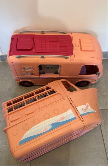 Lot bateau et camping car Barbie