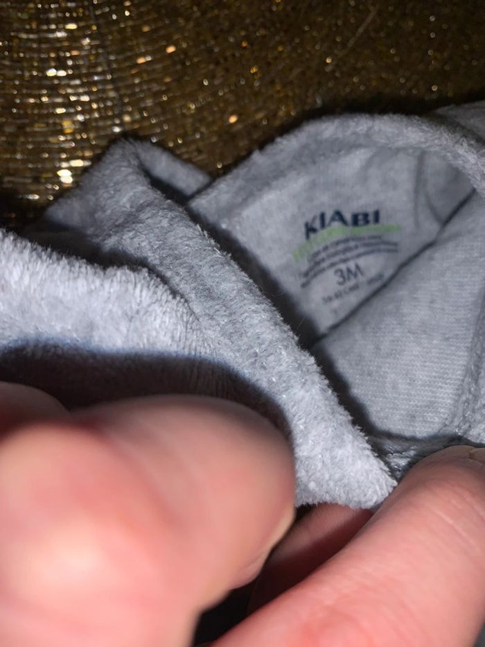 Pyjama une pièce garçon velours 3 mois kiabi excellent état - photo numéro 5
