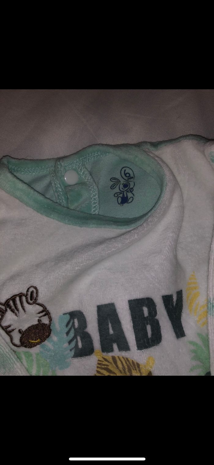 Lot 7 pyjamas 6 mois - photo numéro 3