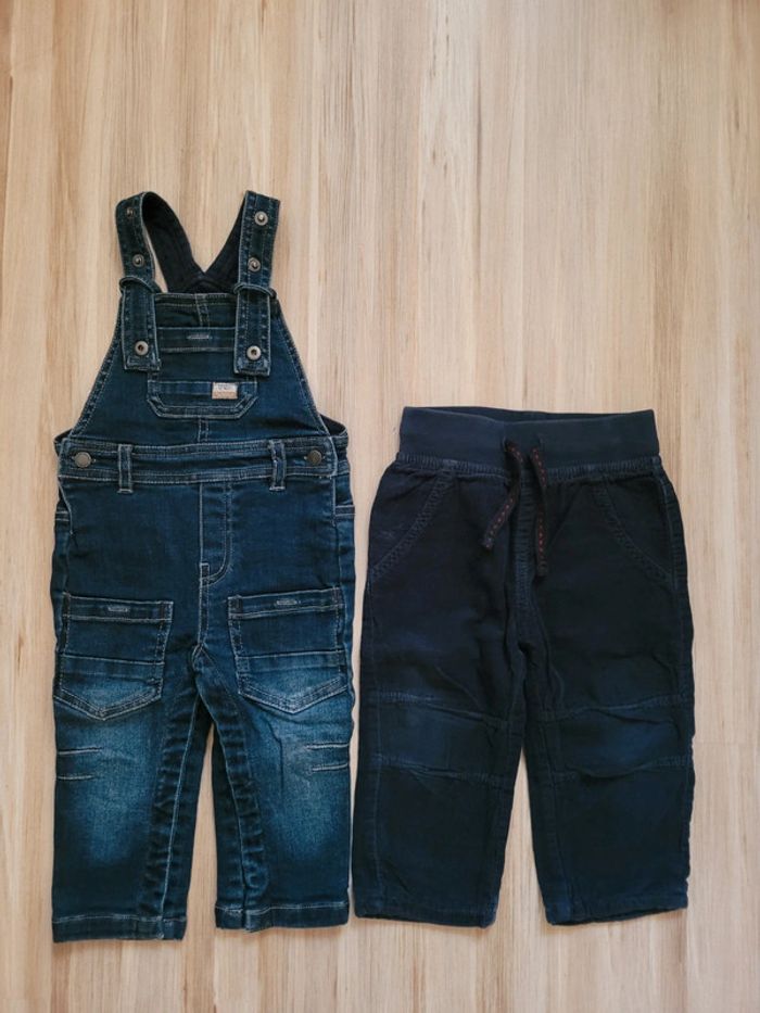 Lot de deux pantalons, garçon taille 9 mois