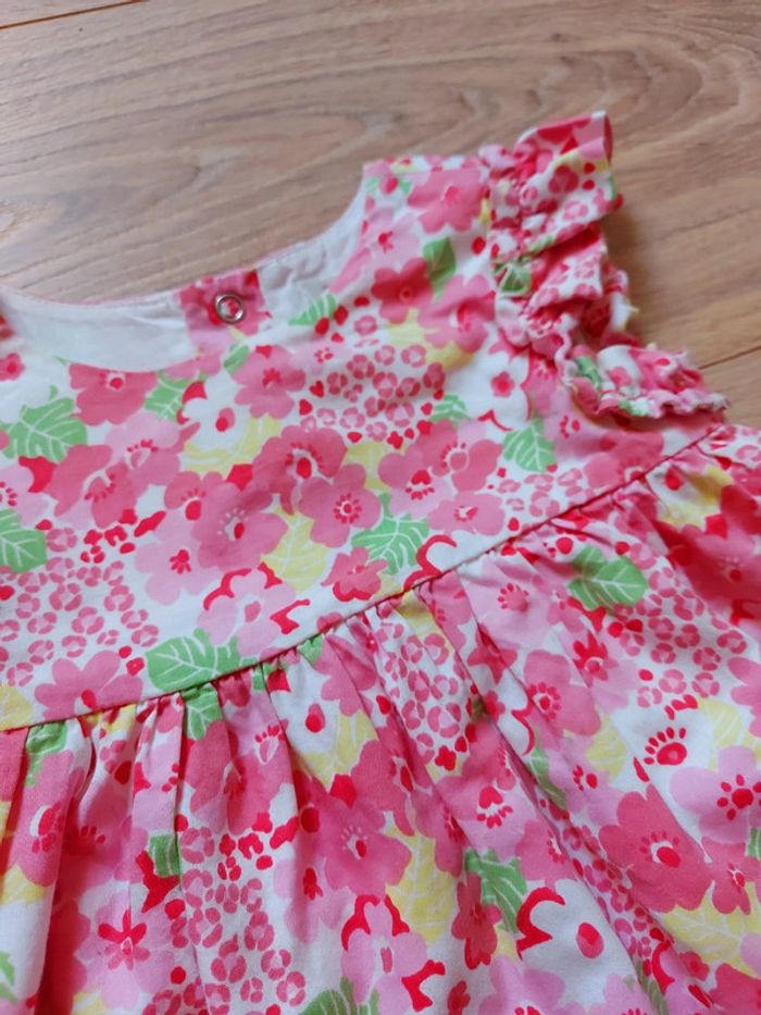 Robe fleurie Mayoral 6/9 mois - photo numéro 2