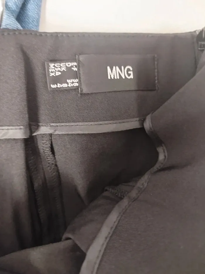 Lot de 6 jupes femme taille S – cuir, maille, tulle, zippées – Zara, Mango, Bershka - photo numéro 13