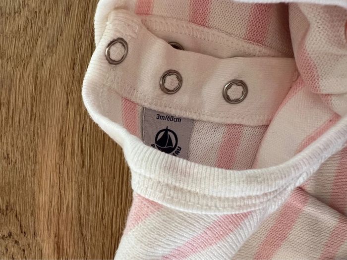 Robe marinière 3 mois petit bateau très bon état - photo numéro 2