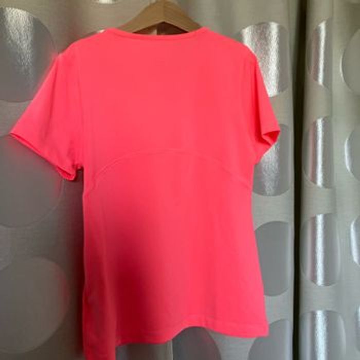 Tee shirt Nike - photo numéro 3