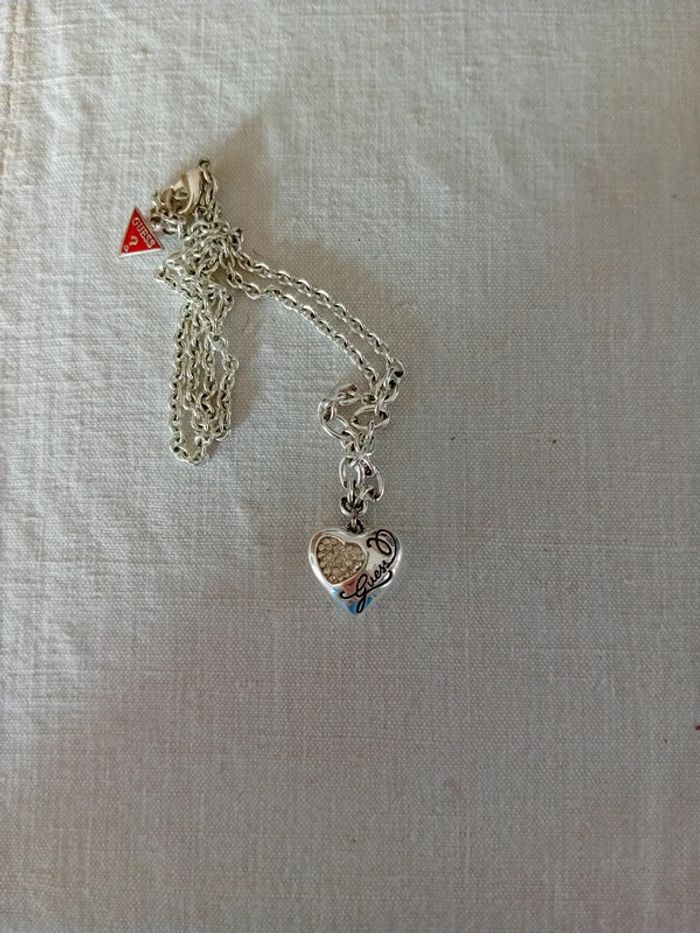 Collier guess argenté - photo numéro 2