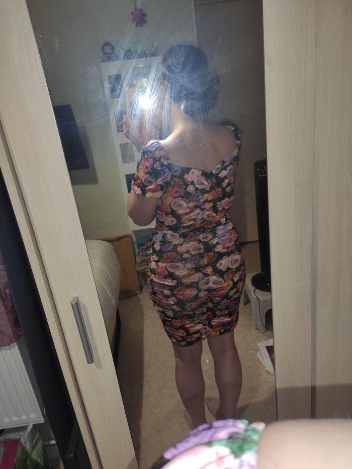 Robe fleurie fine - photo numéro 4