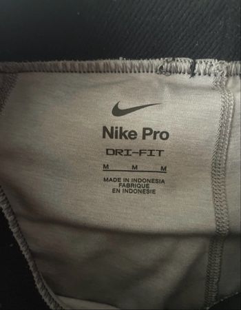 Bas de sport Nike pro