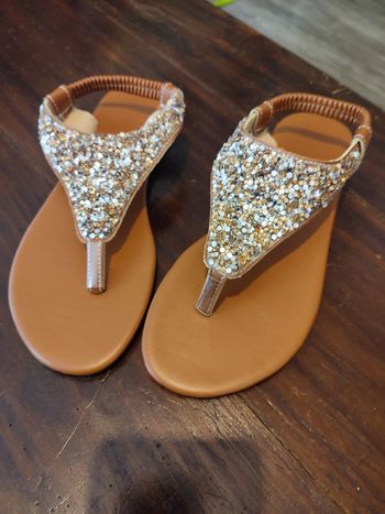 Sandales