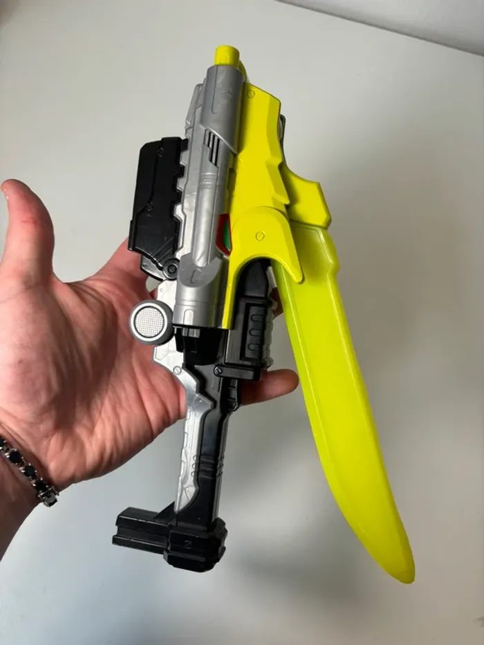 2014 Power Rangers 18" Dino Super Charge Morpher Saber/Sword Light Sound - photo numéro 2