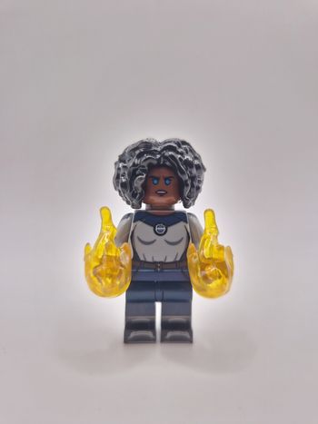 Figurine type lego Monica Rambeau ( Wanda vision ) Marvel