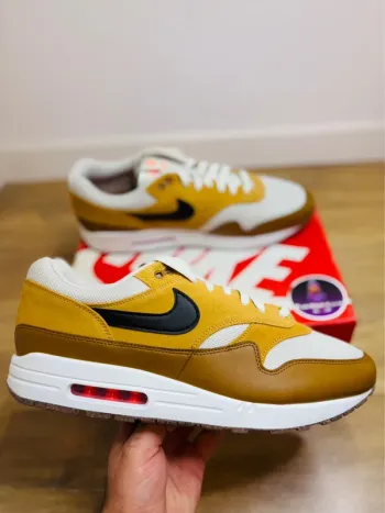 Nike Air Max 1 Essential British Brun Light Bone Taille 49.5