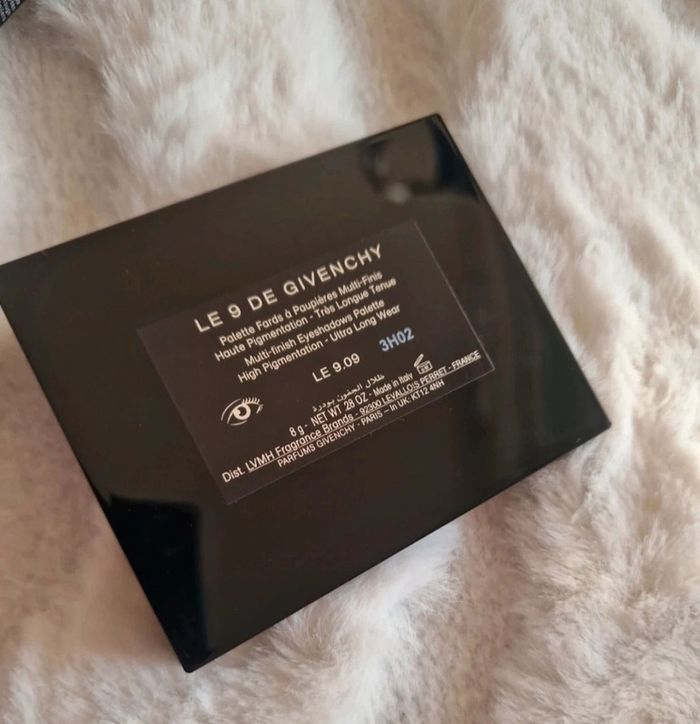 Le 9 de Givenchy palette à fards multi-finis naute pigmentation, très longue tenue - photo numéro 15